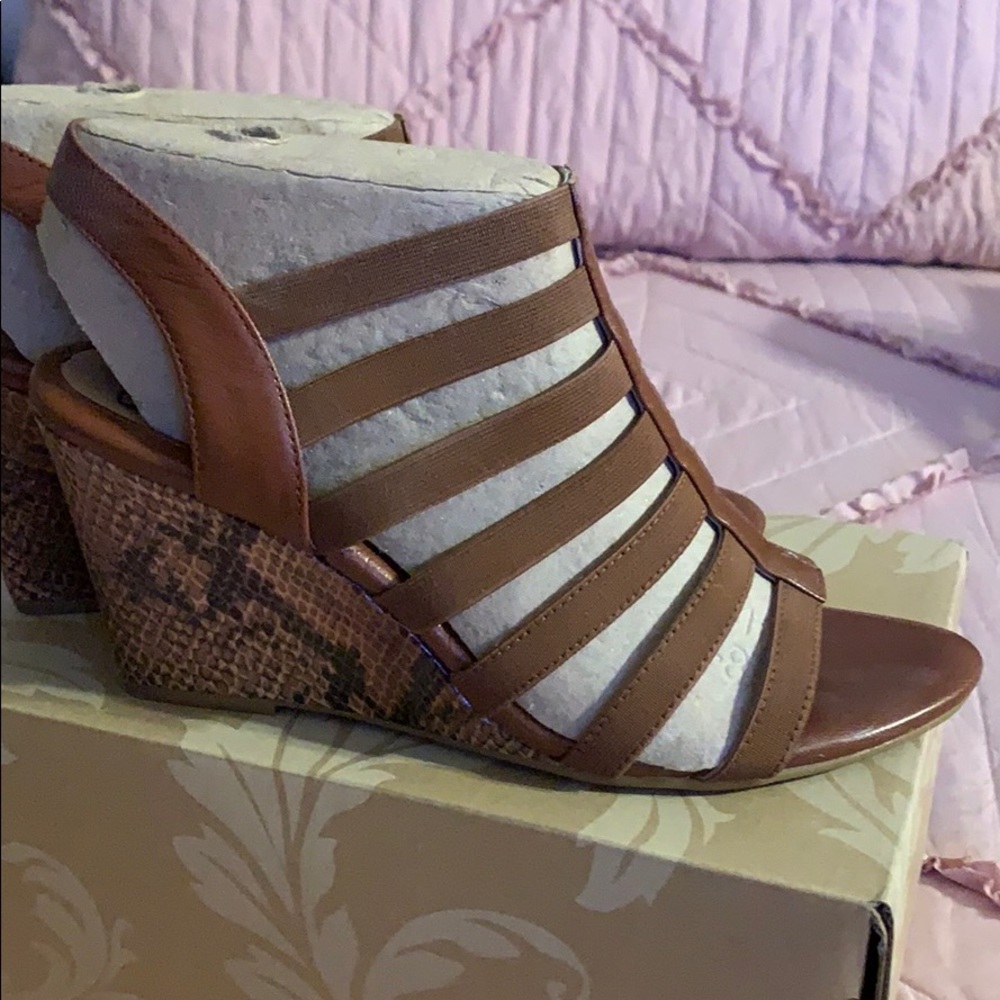 Wedges - image 2